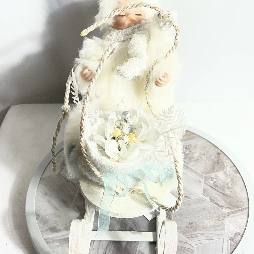 Heritage Signature Collection Winter Baby Figurine Sleigh Box COA